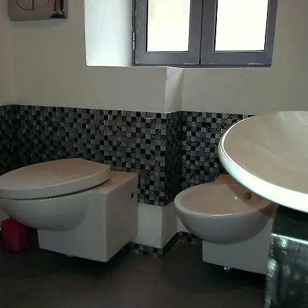 La Casa Di Adele Szirakúza