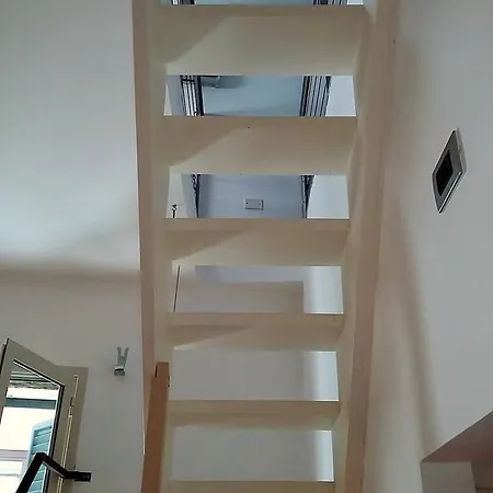 La Casa Di Adele Szirakúza