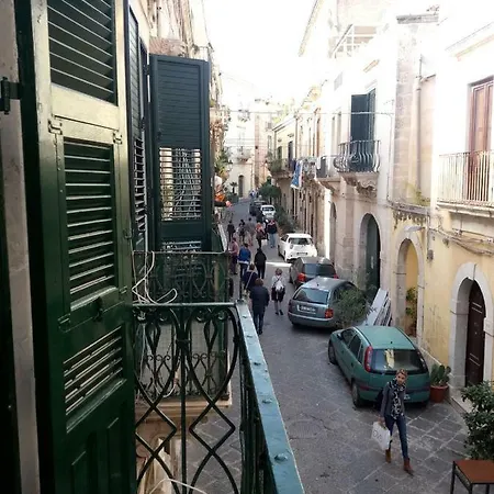 La Casa Di Adele Szirakúza